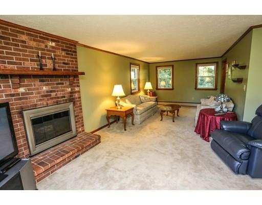 51 Joanne Dr, Hooksett, NH 03106 photo 6