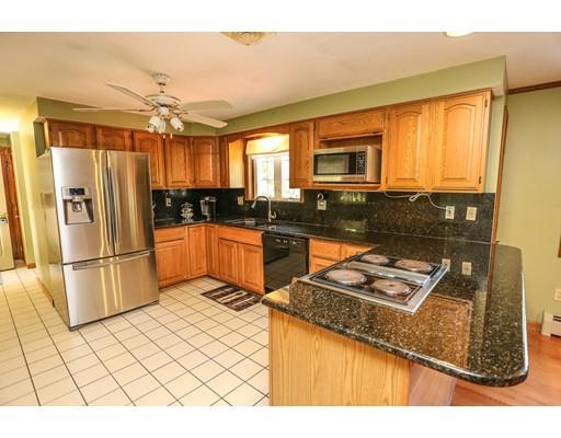 51 Joanne Dr, Hooksett, NH 03106 photo 5