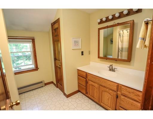 51 Joanne Dr, Hooksett, NH 03106 photo 17