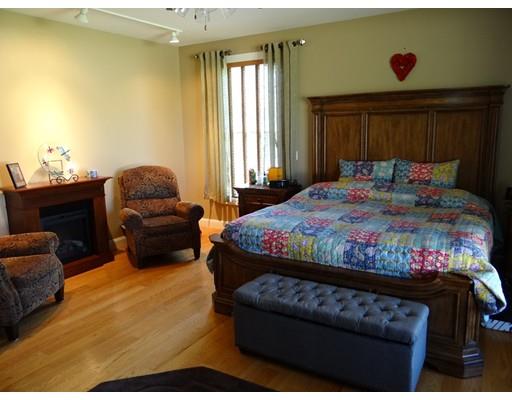 117 Caddyshack Dr, Chicopee, MA 01020 photo 13