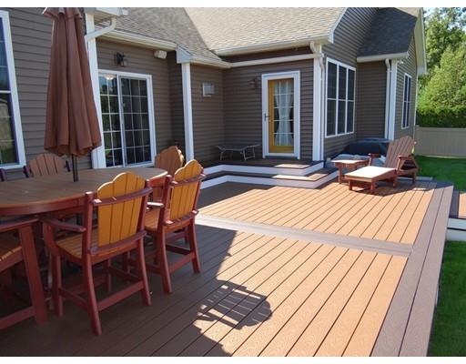 117 Caddyshack Dr, Chicopee, MA 01020 photo 27