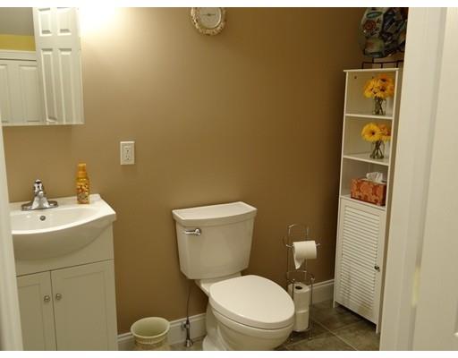 117 Caddyshack Dr, Chicopee, MA 01020 photo 25