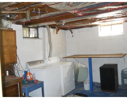 102 Parkerview St, Springfield, MA 01129 photo 10