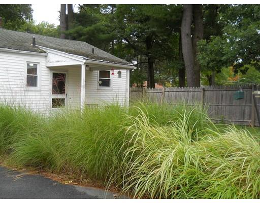 102 Parkerview St, Springfield, MA 01129 photo 13