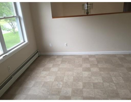 2 King St, Bristol, RI 02809 photo 3