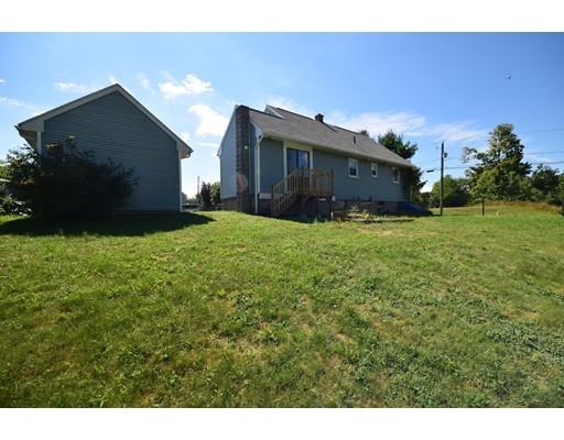6 Penncastle St, Springfield, MA 01129 photo 2