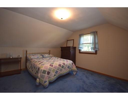 6 Penncastle St, Springfield, MA 01129 photo 8