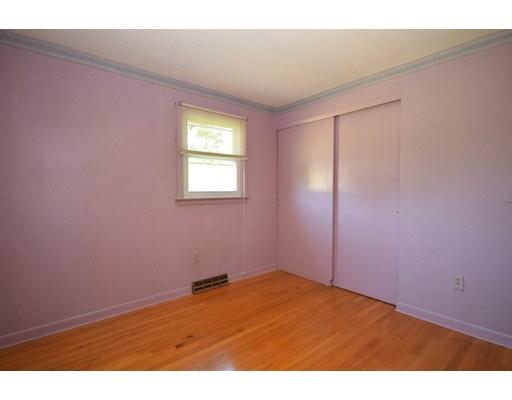 6 Penncastle St, Springfield, MA 01129 photo 19