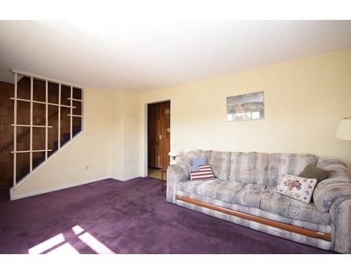 6 Penncastle St, Springfield, MA 01129 photo 14