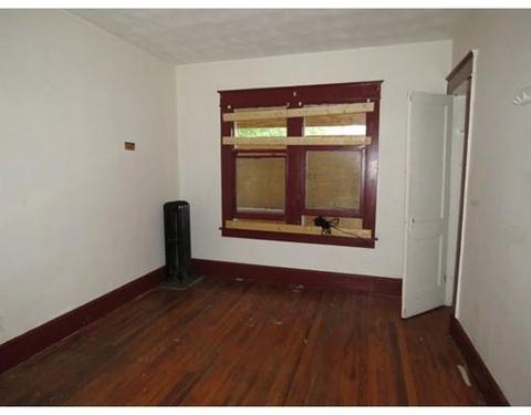 735 Union St, Springfield, MA 01109 photo 7