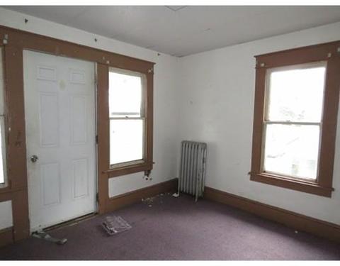 735 Union St, Springfield, MA 01109 photo 11