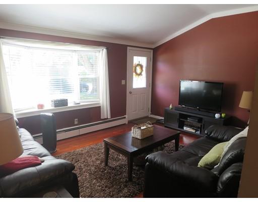 233 Corcoran Blvd, Springfield, MA 01118 photo 4