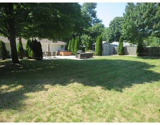 233 Corcoran Blvd, Springfield, MA 01118 photo 2