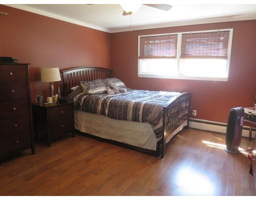 233 Corcoran Blvd, Springfield, MA 01118 photo 10