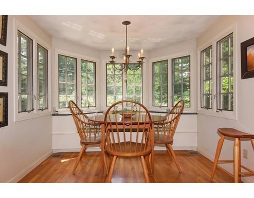 7 Centre St, Dover, MA 02030 photo 4