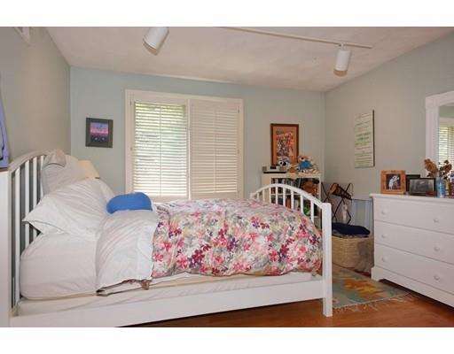 7 Centre St, Dover, MA 02030 photo 21