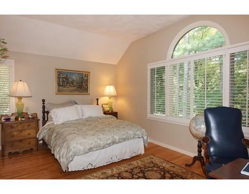 7 Centre St, Dover, MA 02030 photo 11