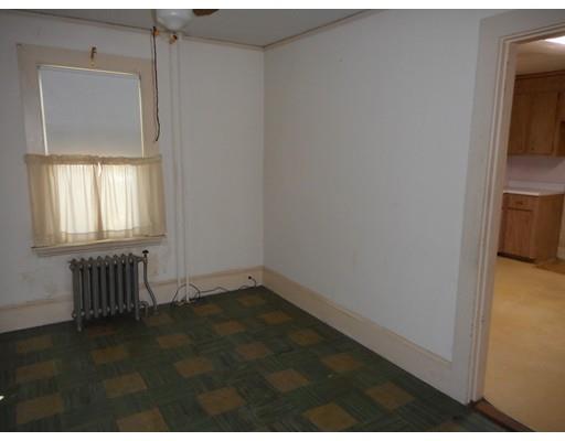 45 Wallis St, Beverly, MA 01915 photo 8