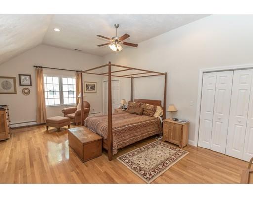 13 Utica Rd, Needham, MA 02494 photo 9