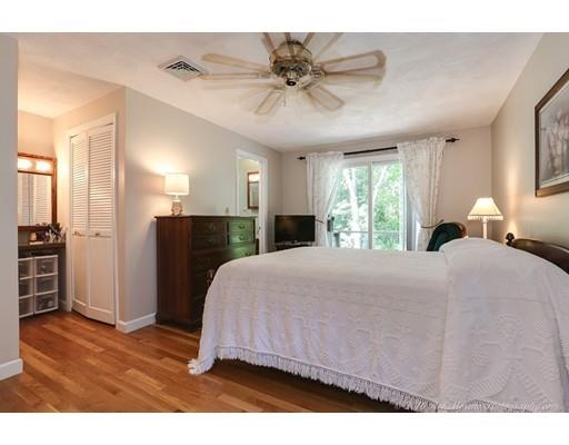 56 Summer Ave, Reading, MA 01867 photo 11