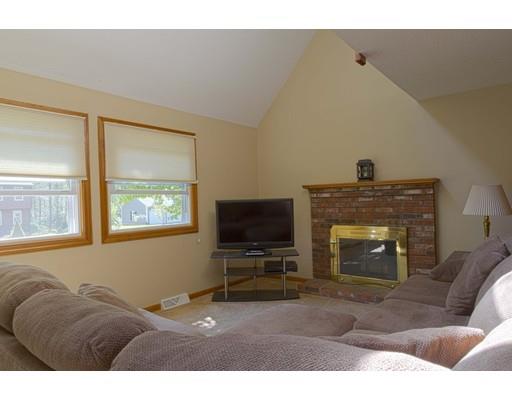 6 Hazeltine Rd, Upton, MA 01568 photo 11