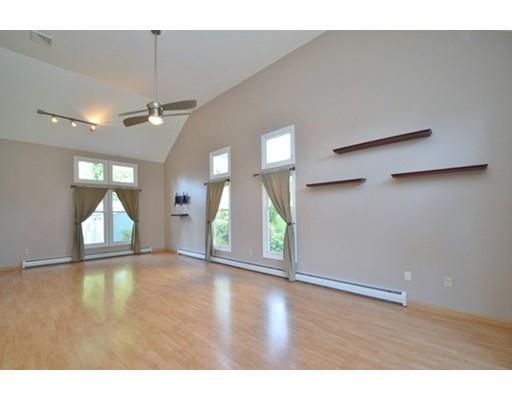 32 Sandra Dr, Worcester, MA 01604 photo 7
