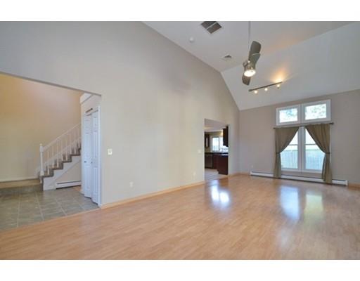 32 Sandra Dr, Worcester, MA 01604 photo 8