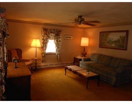 38 Doyle Ave, Springfield, MA 01104 photo 13