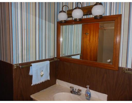38 Doyle Ave, Springfield, MA 01104 photo 16