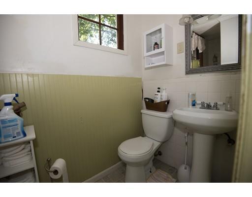 65 Olean St, Worcester, MA 01602 photo 13