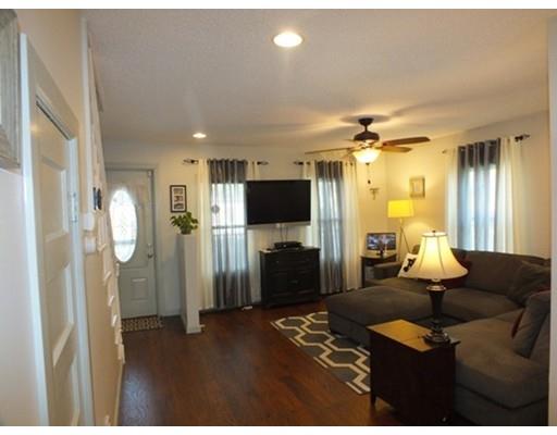 41 Margaret St, Springfield, MA 01105 photo 5