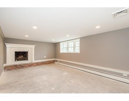 16 Mayflower Rd, Winchester, MA 01890 photo 18