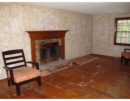 4 Memory Ln, Wilbraham, MA 01095 photo 11