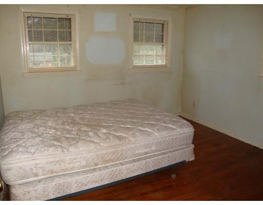 4 Memory Ln, Wilbraham, MA 01095 photo 12