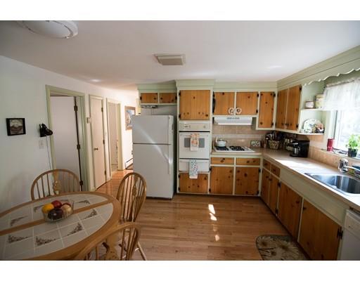 45 Chickering Rd, Lawrence, MA 01843 photo 7