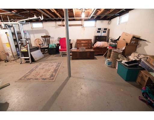45 Chickering Rd, Lawrence, MA 01843 photo 18