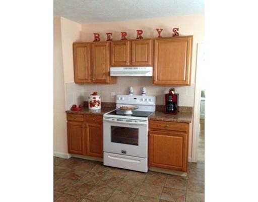 122 Parker St, Springfield, MA 01151 photo 6