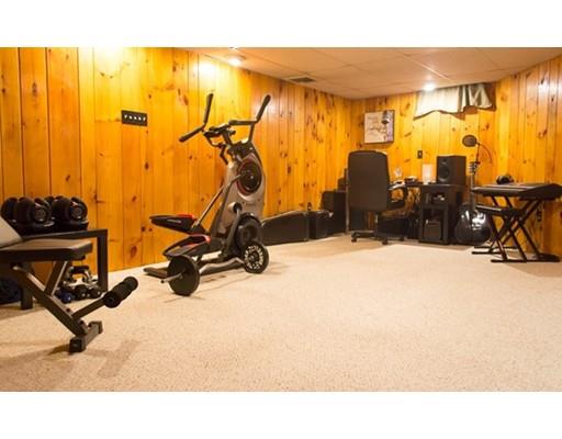 11 Studley St, Fairhaven, MA 02719 photo 9