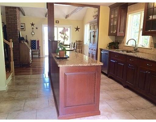 81 Dunn Rd, Ashburnham, MA 01430 photo 12