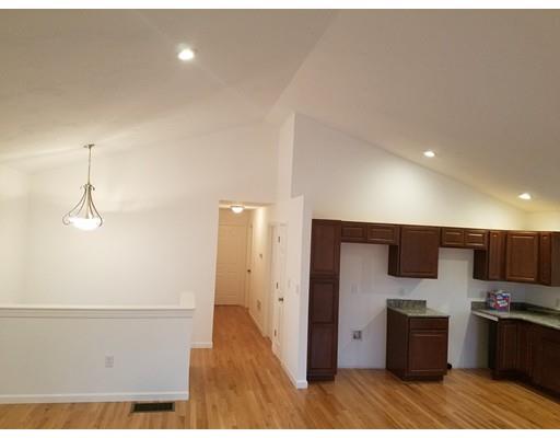 12 Third Ave, Dudley, MA 01571 photo 4