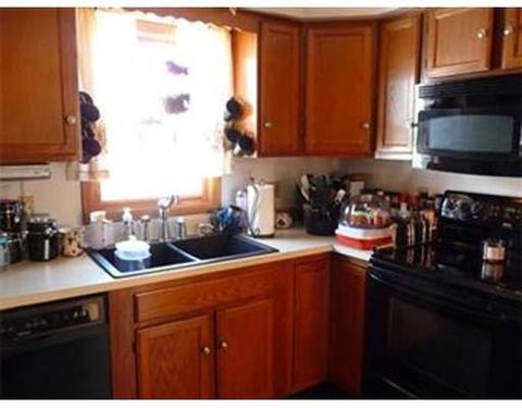 3 Black Point Rd, Webster, MA 01570 photo 5