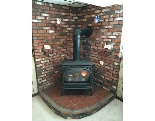 49 Eldridge Dr, North Attleboro, MA 02760 photo 17