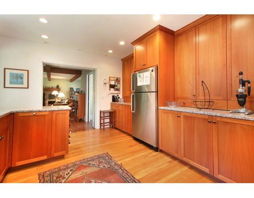 89 Maple Pl, Dedham, MA 02026 photo 4