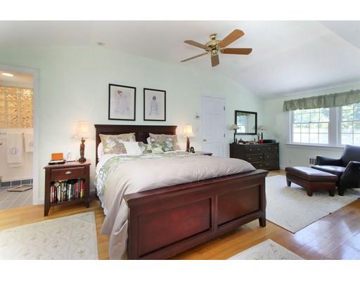 89 Maple Pl, Dedham, MA 02026 photo 17