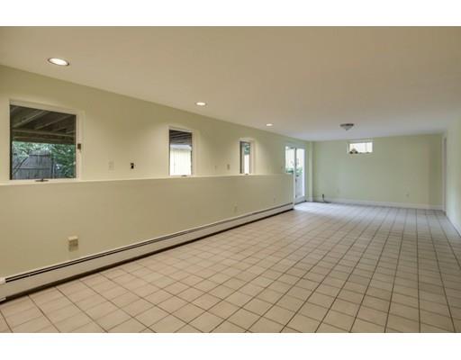107 Atlantic Ave, Marblehead, MA 01945 photo 27