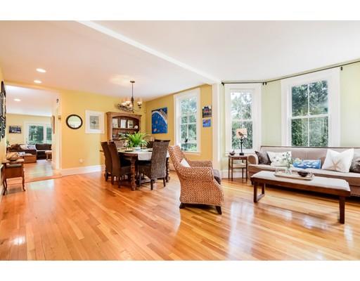 71 Jersey St, Marblehead, MA 01945 photo 6