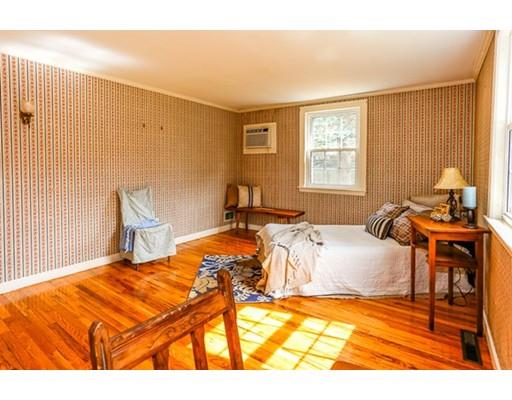 17 Macarthur Rd, Beverly, MA 01915 photo 9