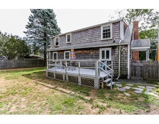 17 Macarthur Rd, Beverly, MA 01915 photo 14