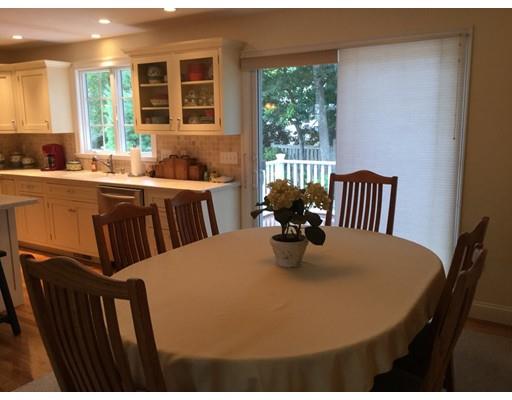 7 Bearse Rd, Mashpee, MA 02649 photo 6