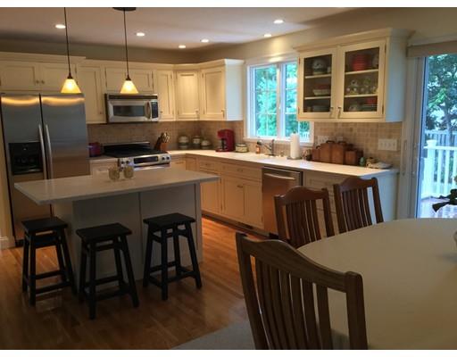 7 Bearse Rd, Mashpee, MA 02649 photo 5
